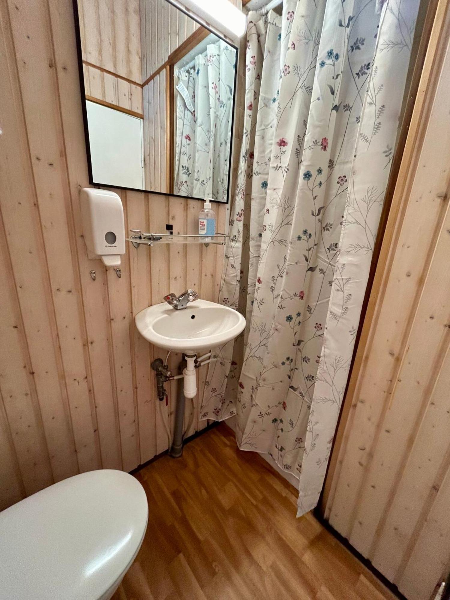 Arhus Cottage And Camping Hella Ngoại thất bức ảnh